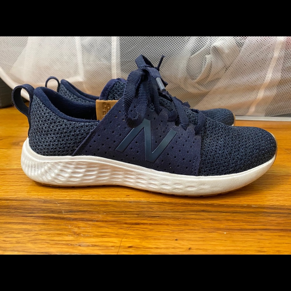 Navy New Balance Tennis Shoes